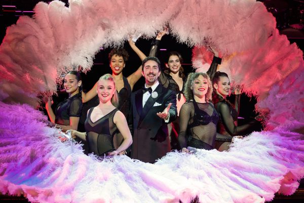 Chitour25 5120 Max Cervantes As Billy Flynn And Ensemble In All I Care About Credit Jeremy Daniel