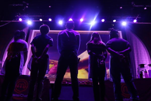 MasterChef Live cast in silhouette