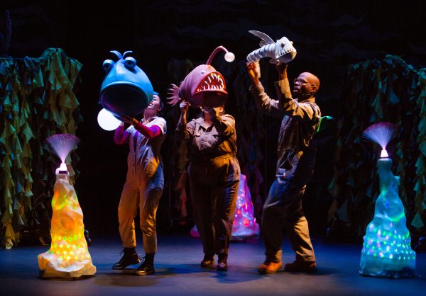 Theaterworksusa The Pout Pout Fish Photo By Jeremy Daniel L R Kelly Grago, Leanne Brunn, Emmanuel Elpenord 2019 (1)