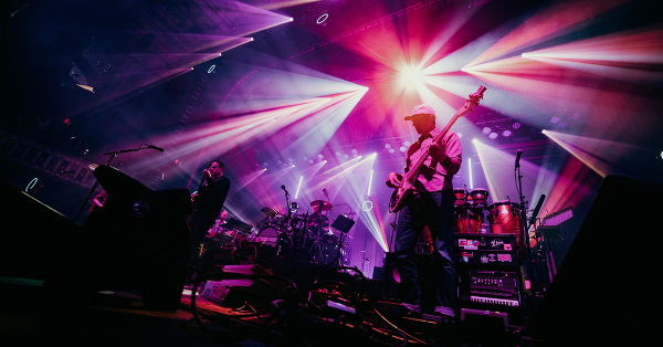 Umphreys Live Shot