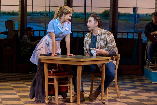 Waitress 10th 2805